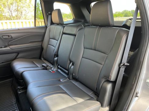 Certified 2023 Honda Passport TrailSport image 27