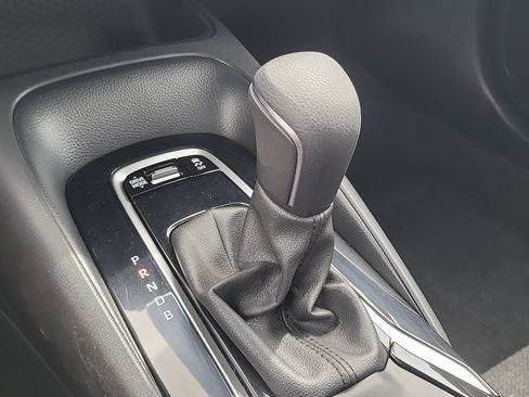 Certified 2024 Toyota Corolla SE FWD image 24