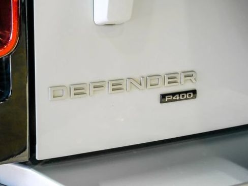 Used 2021 Land Rover Defender 110 SE AWD/4WD image 75
