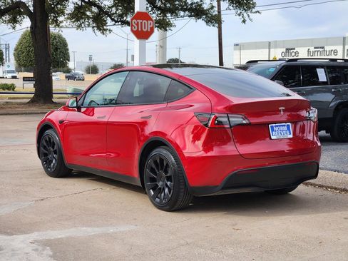 Used 2020 Tesla Model Y Long Range image 5