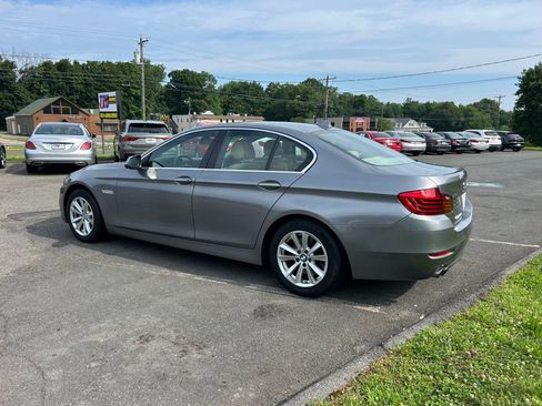 Used 2015 BMW 528i xDrive Sedan AWD/4WD image 4