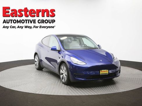 Used 2021 Tesla Model Y Long Range image 45