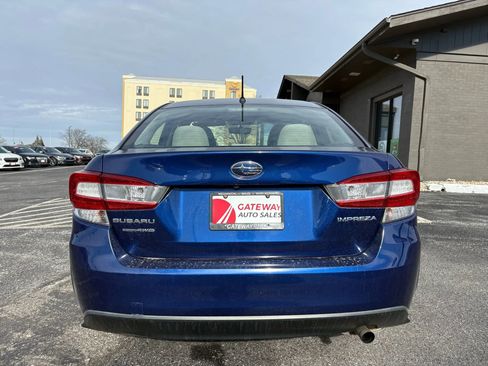 Used 2018 Subaru Impreza 2.0i image 4
