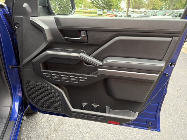 Used 2025 Toyota Tacoma SR5 AWD/4WD image 14