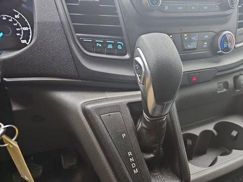 Used 2025 Ford Transit 250 148 Medium Roof image 22