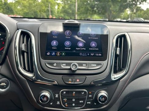 Used 2022 Chevrolet Equinox RS w/ RS Leather Package AWD/4WD image 14