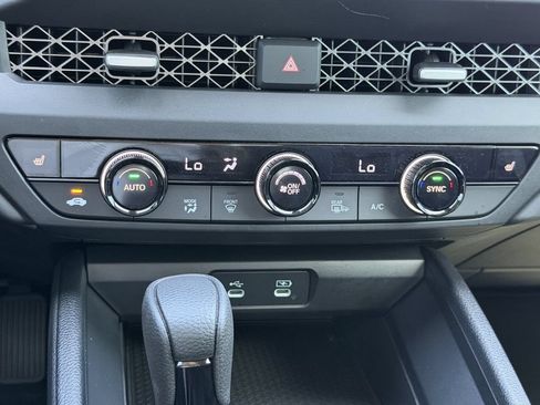 Used 2025 Honda Accord SE image 23