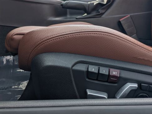 Used 2016 BMW 228i xDrive Convertible image 18