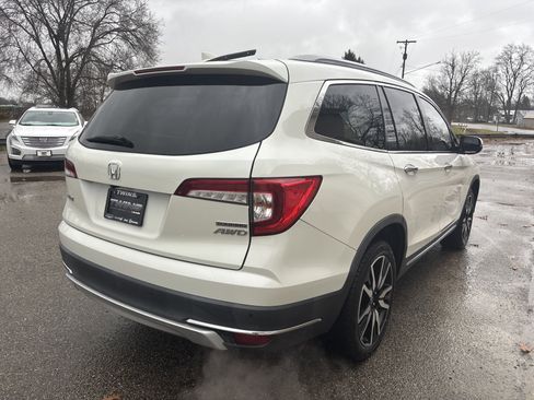 Used 2019 Honda Pilot Touring image 7