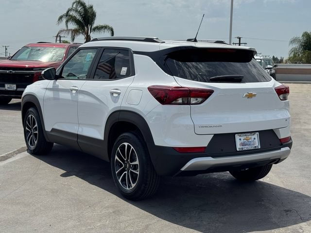 New 2026 Chevrolet TrailBlazer LT w/ Convenience Package FWD image 3