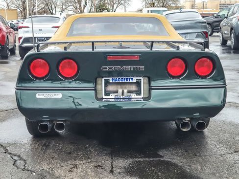 Used 1990 Chevrolet Corvette Convertible image 5