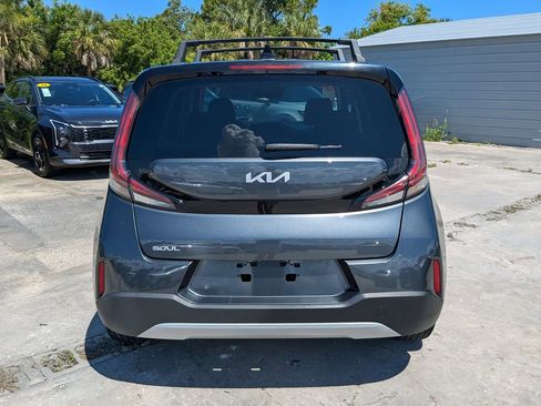 Certified 2023 Kia Soul LX w/ LX Technology Package FWD image 6