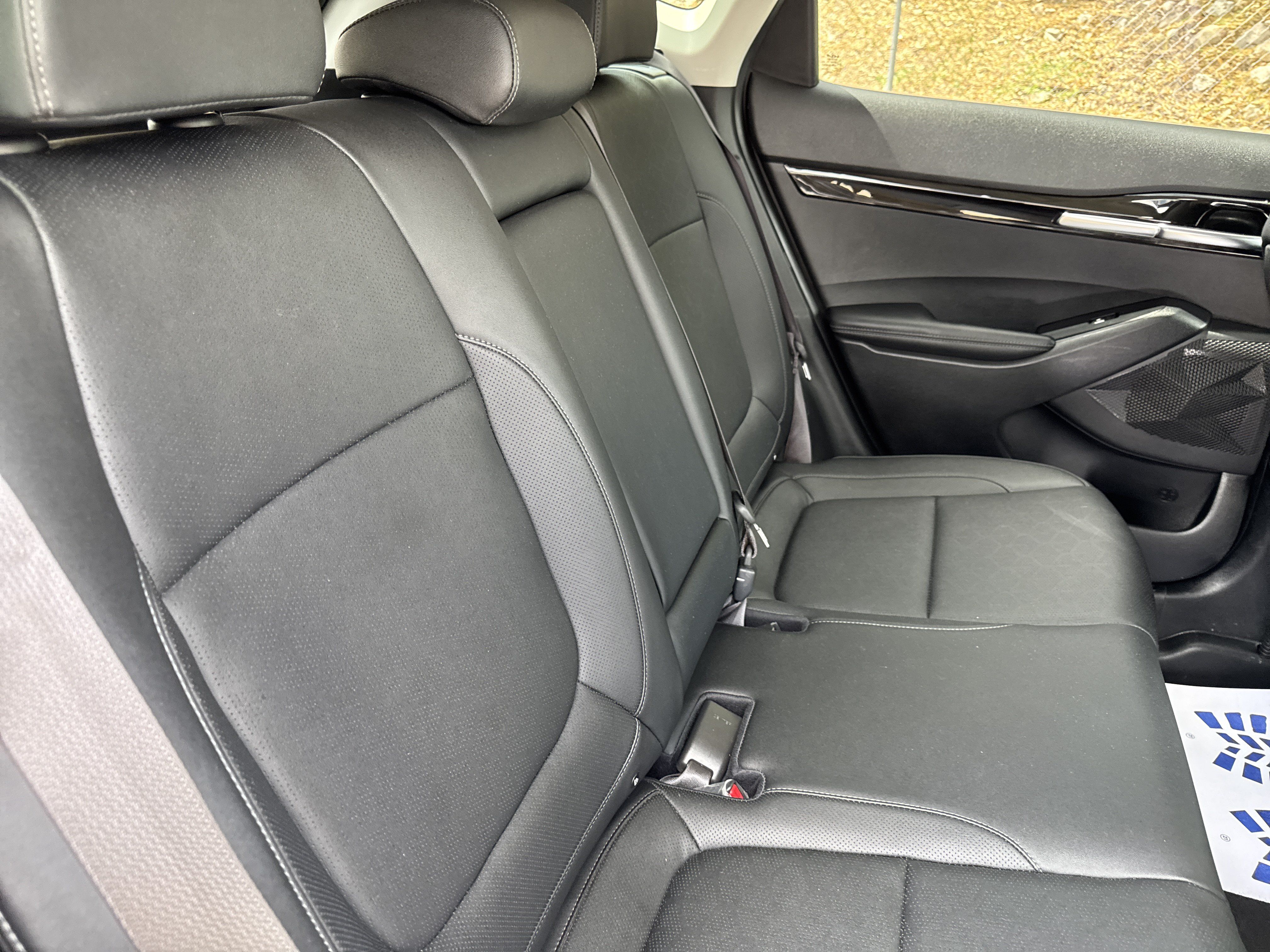 Used 2024 Kia Seltos EX FWD image 10