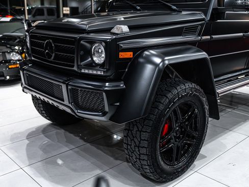 Used 2018 Mercedes-Benz G 550 Squared image 44