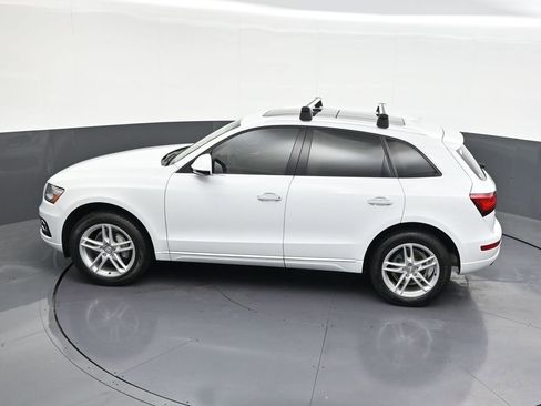 Used 2017 Audi Q5 2.0T Premium AWD/4WD image 19