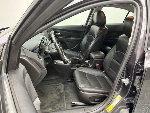 Used 2015 Chevrolet Cruze LT w/ RS Package image 7