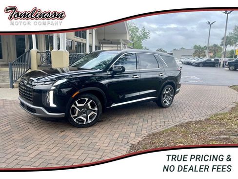 Used 2023 Hyundai Palisade SEL w/ Winter Package image 1