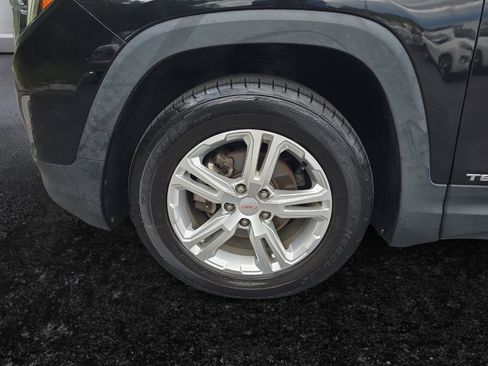 Used 2018 GMC Terrain SLE image 9