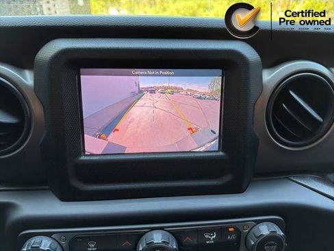 Certified 2021 Jeep Wrangler Sport AWD/4WD image 79