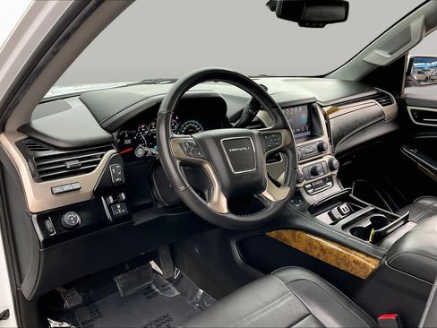 Used 2017 GMC Yukon Denali w/ Open Road Package RWD image 17