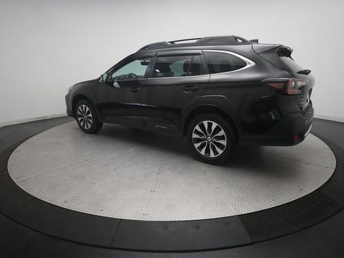 Used 2025 Subaru Outback Limited AWD/4WD image 34