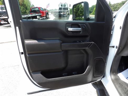 Used 2024 Chevrolet Silverado 3500 W/T w/ Snow Plow Prep Package AWD/4WD image 14