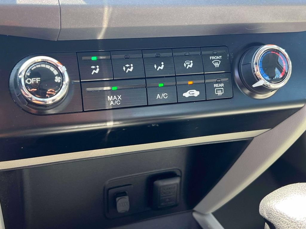 Used 2012 Honda Civic EX image 32