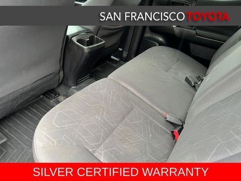 Used 2016 Toyota Tacoma TRD Sport image 15