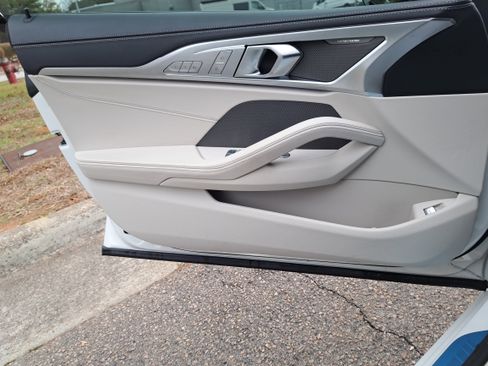 Certified 2025 BMW 840i image 28