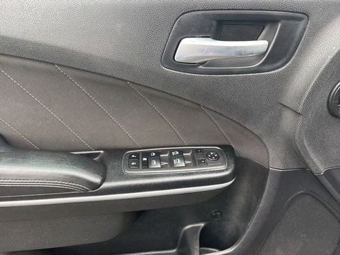 Used 2023 Dodge Charger SXT image 13