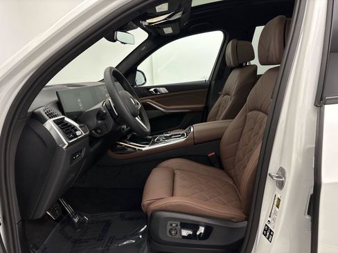 New 2027 BMW X7 xDrive40i w/ Executive Package AWD/4WD image 25
