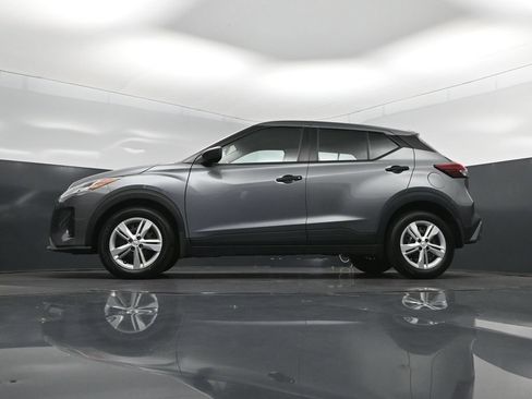 Used 2024 Nissan Kicks S FWD image 39
