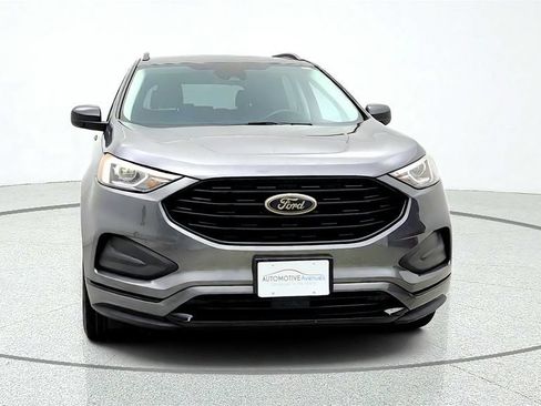 Used 2022 Ford Edge SE w/ Black Appearance Package AWD/4WD image 2