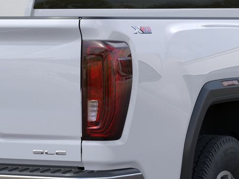 New 2026 GMC Sierra 3500 SLE w/ SLE Value Package AWD/4WD image 11