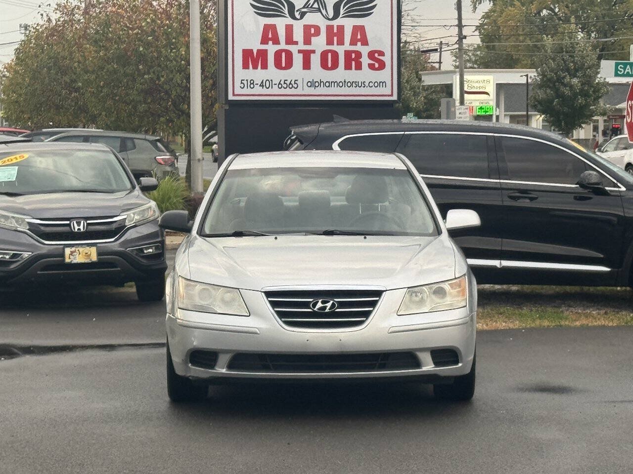 Used 2009 Hyundai Sonata GLS FWD image 2