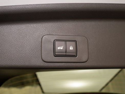 New 2026 Nissan Murano SV image 7