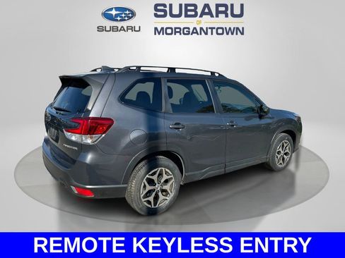 Certified 2022 Subaru Forester Premium image 5