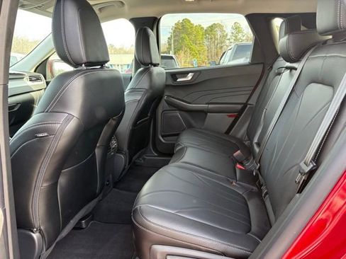 New 2025 Ford Escape SE w/ PHEV Premium Package image 25
