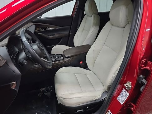 Used 2023 MAZDA CX-30 AWD 2.5 S w/ Premium Package image 31