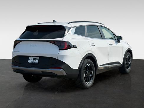 Used 2026 Kia Sportage LX AWD/4WD image 5