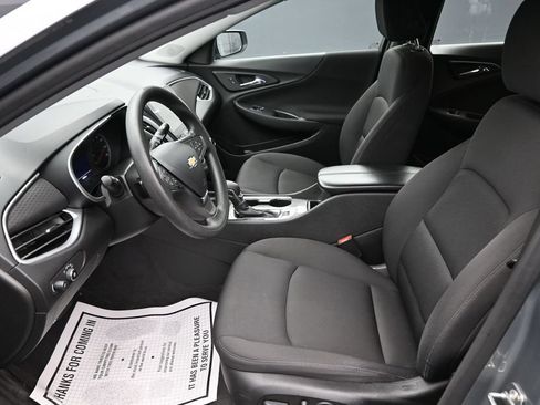 Used 2023 Chevrolet Malibu LT FWD image 11