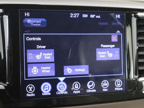 Used 2017 Chrysler Pacifica Touring-L Plus image 30