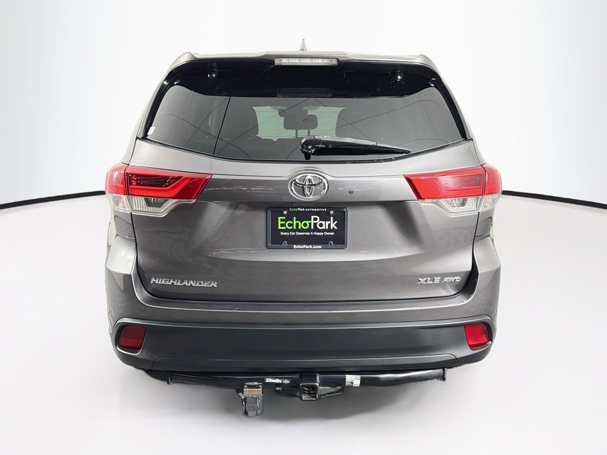 Used 2017 Toyota Highlander XLE w/ Carpet Mat Package AWD/4WD image 7