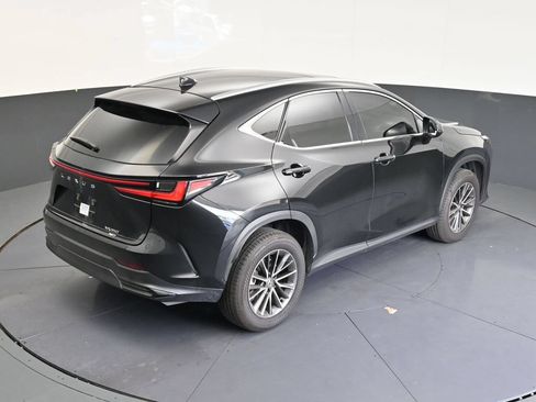 Used 2025 Lexus NX 350 AWD w/ Accessory Package (Z2) image 13