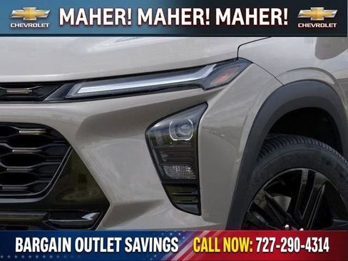 New 2026 Chevrolet Trax ACTIV w/ Sunroof Package FWD image 24