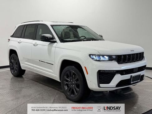 New 2026 Jeep Grand Cherokee Limited image 1