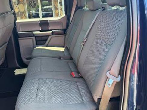Used 2018 Ford F150 XLT AWD/4WD image 6