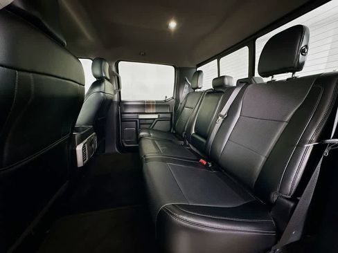 Used 2016 Ford F150 Lariat image 14