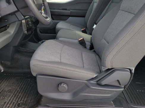 New 2026 Ford F250 XL w/ XL Chrome Package image 6