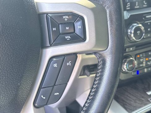 Used 2017 Ford F350 Lariat w/ Lariat Ultimate Package AWD/4WD image 25